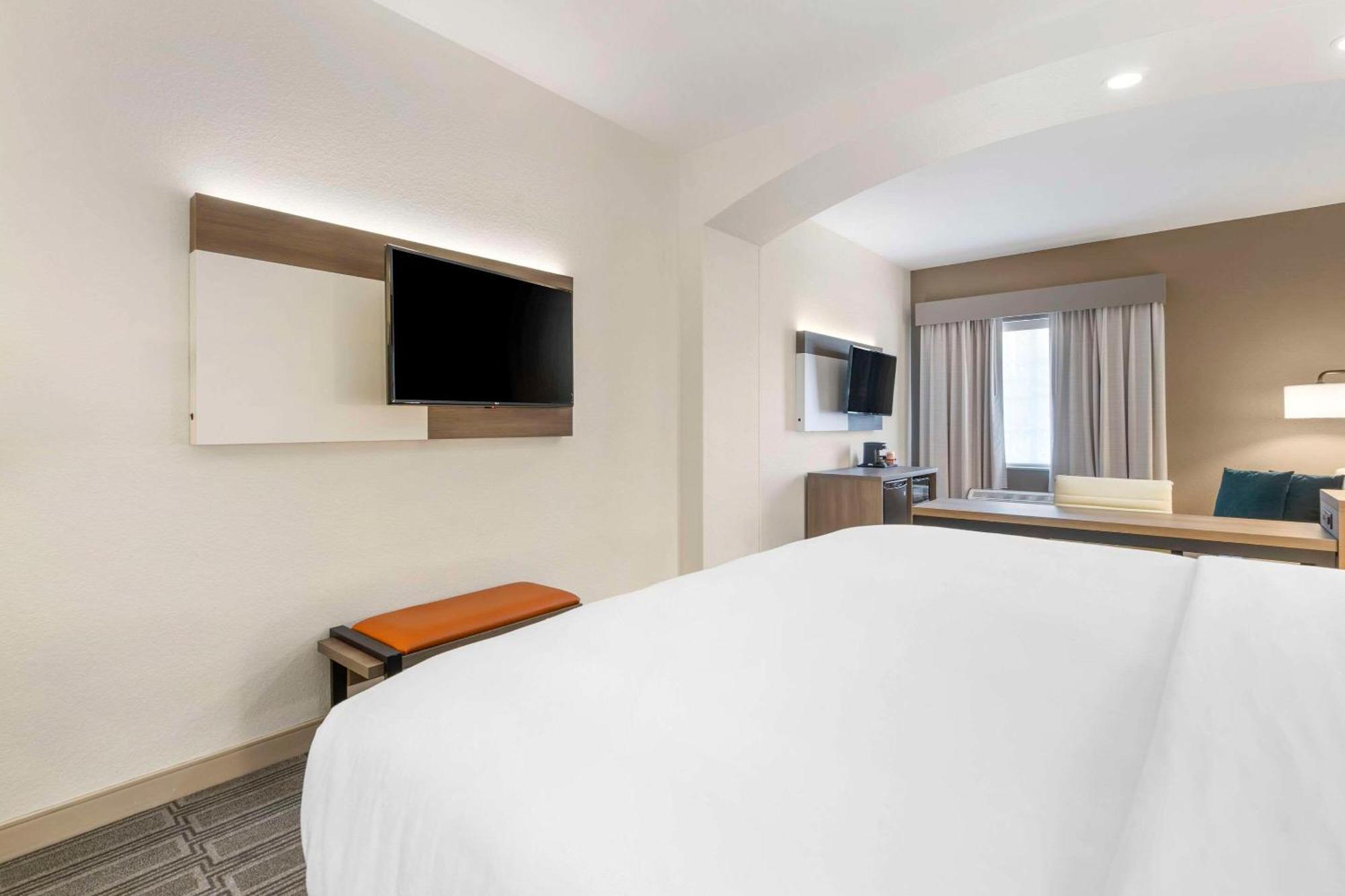 Comfort Inn & Suites Port Charlotte-Punta Gorda Ngoại thất bức ảnh